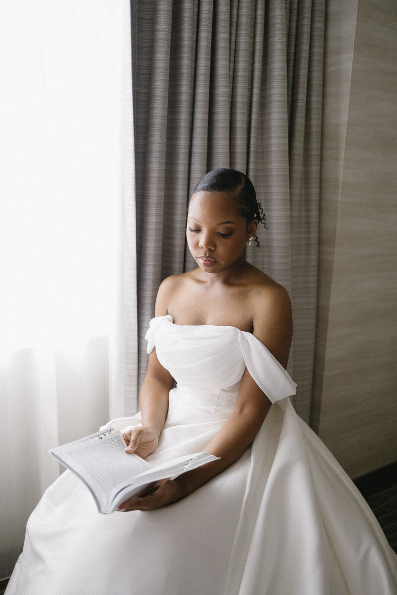 Get to know Sol Luna Photography, your Mid Michigan Wedding Photographer. Learn about our passion for capturing the love stories of couples who value elegance, authenticity, and timeless moments. Discover how we create stunning imagery to cherish forever.
