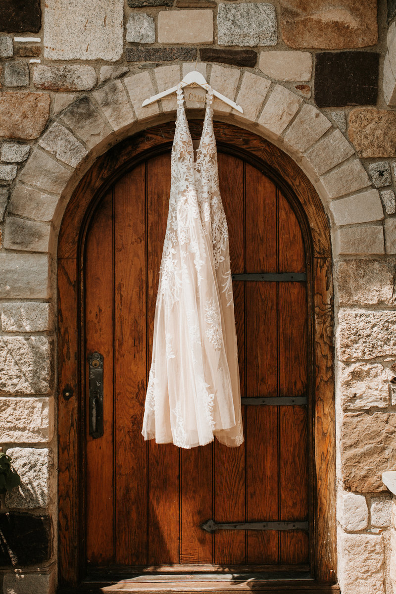 Lauren_Javier_Wedding_Sneak_Peeks_6.22.19-1