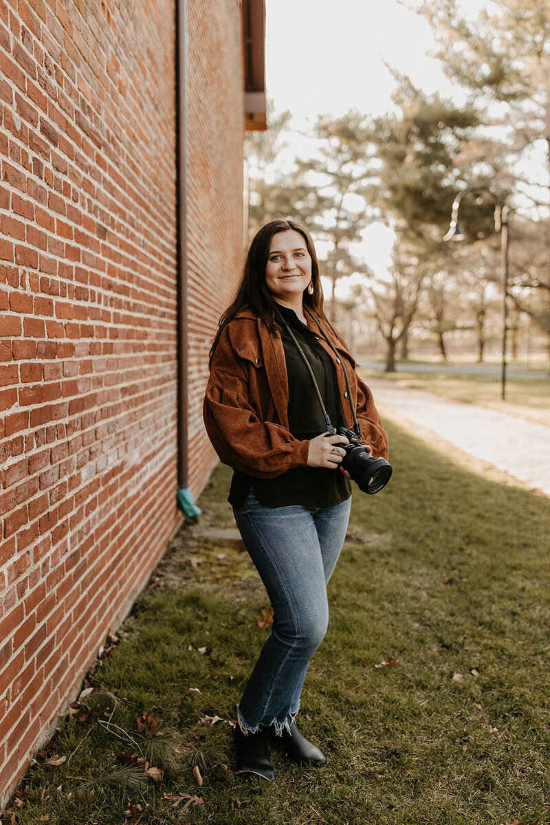 Kayla_Lavallee_Headshots_3.22.22-1