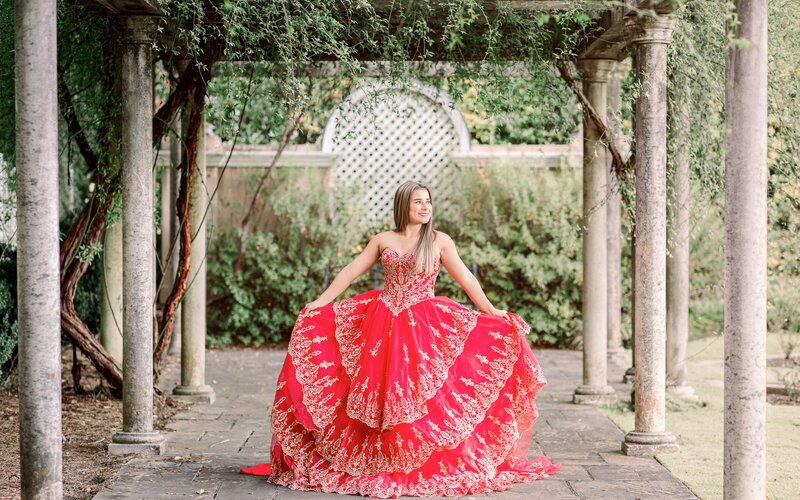 Family and Maternity session with two boys at birmingham botanical garden