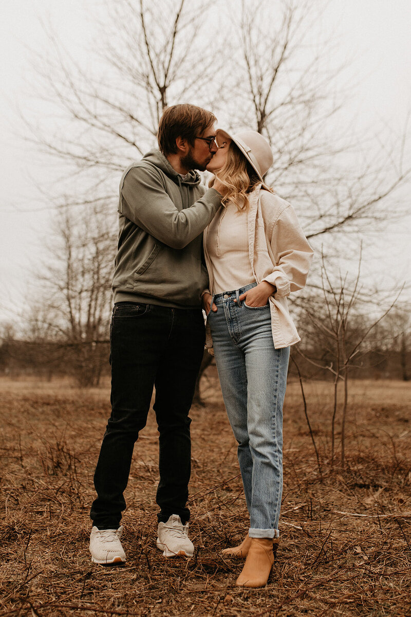 Rachael_Andrew_Engagement_Session_Sneak_Peek_3.16.21-23