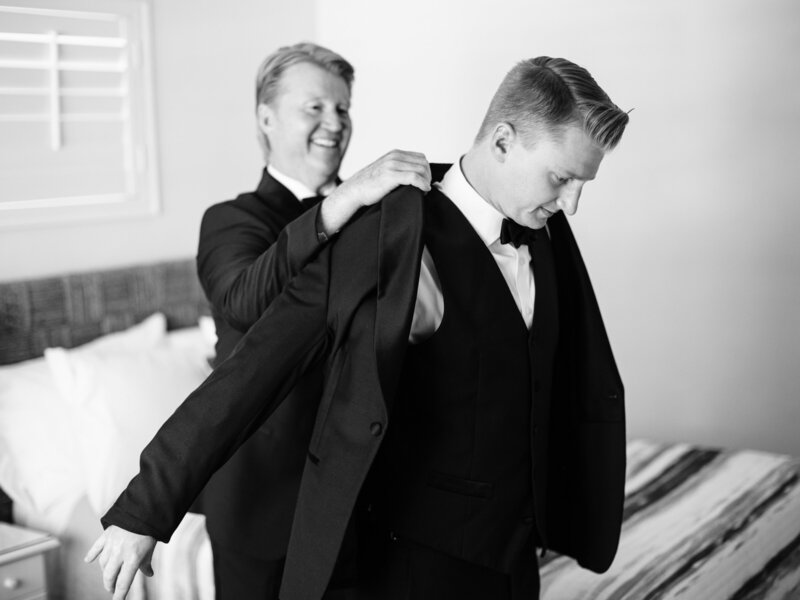 resort-at-longboat-key-club-wedding-caroline-and-drew-by-jake-ford-photography-sarasota-wedding-photographer - 014
