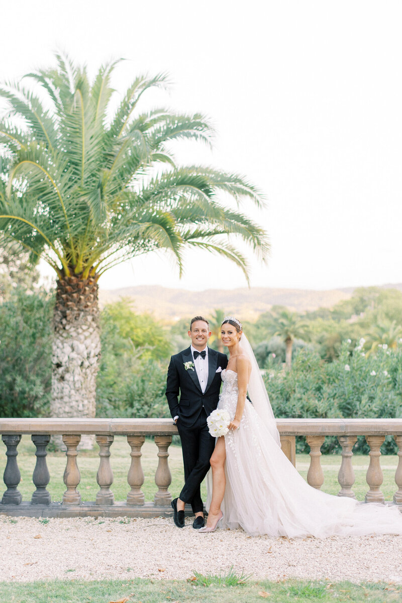 Maïlys Fortune Photography Husband Wife Wedding Weddings Photography France Switzerland Italy Timeless Dreamy Imagery Bilingual French English Destination Weddings Destination Wedding Provence French Riviera Paris Lake Como Tuscany111
