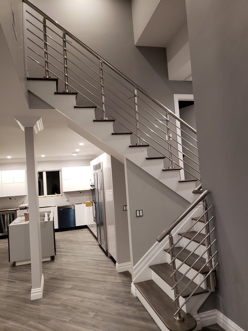 Modern Railing Co aluminum railing systems are a trendy