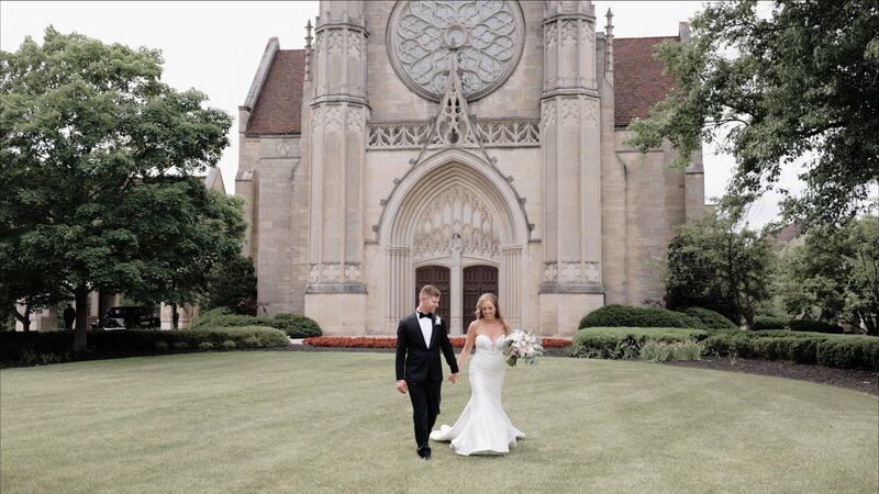 Elegant downtown wedding in Chicago church | Foster Films