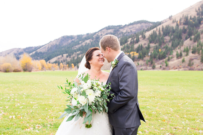American Homestead Wedding by Spokane Wedding Photographer Taylor Rose Photography-11