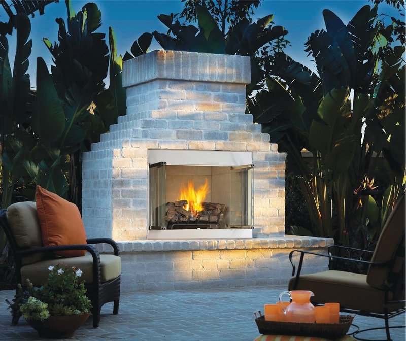 Outdoor Fireplaces1
