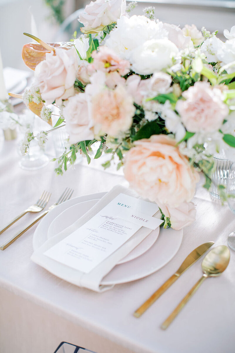 1-radiant-love-events-light-pastel-table-setting-menu-card-on-plate-Jose-Alvarado-Hilton-Santa-Monica-Shoot-updated-romantic-elegant-timeless