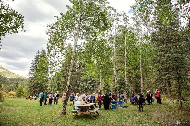 Pretty-Beaver-Ranch-Wedding-in-the-Woods-in-Conifer-Colorado