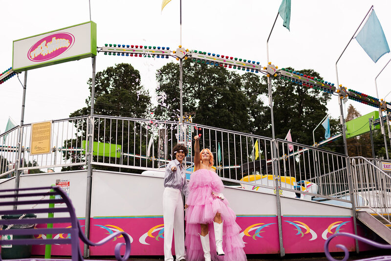 bright color wedding at oregon amusement park
