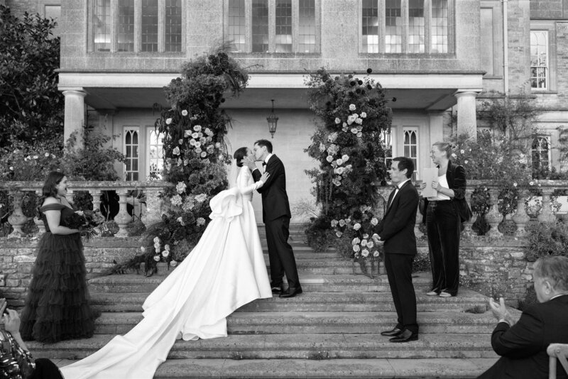 euridge-manor-outdoor-wedding-ceremony-cotswolds