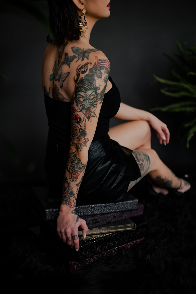 Meet Jenny | Black Dahlia Boudoir | Victoria TX Boudoir Photographer