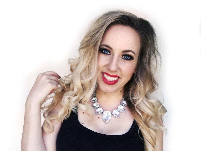 JulieStoryBio