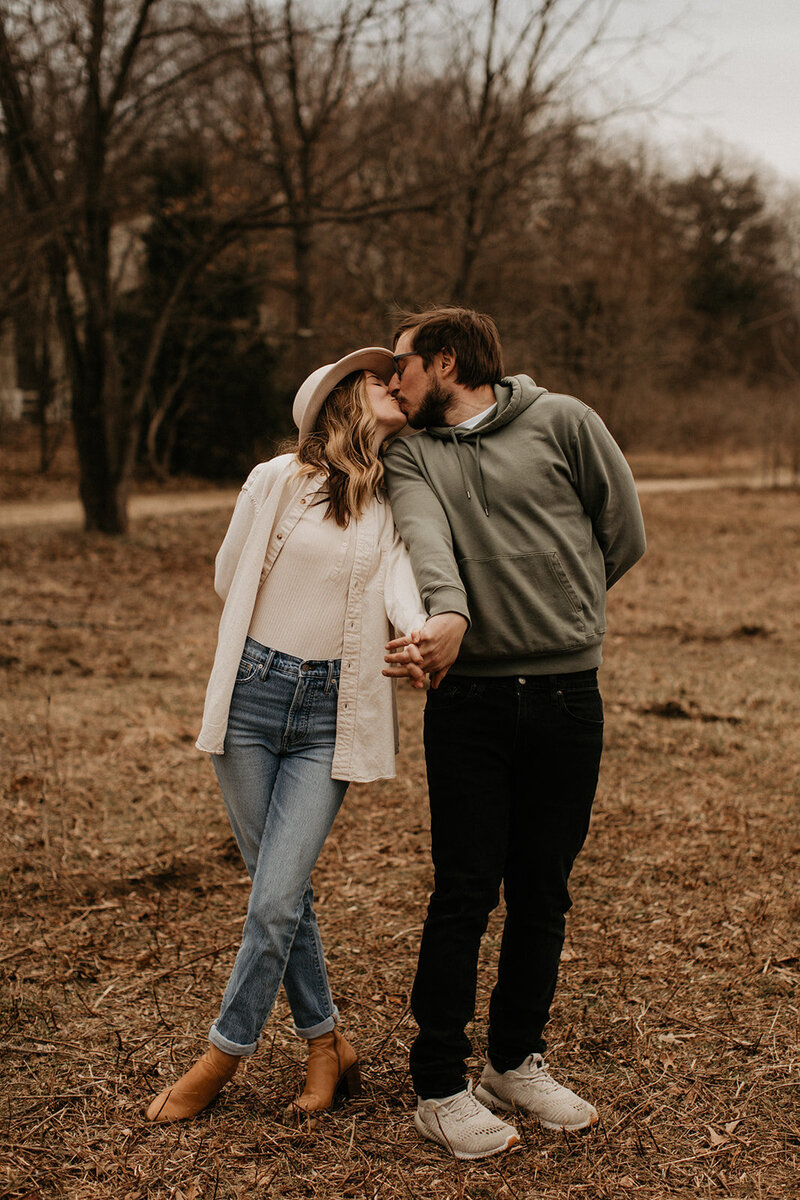 Rachael_Andrew_Engagement_Session_Sneak_Peek_3.16.21-8