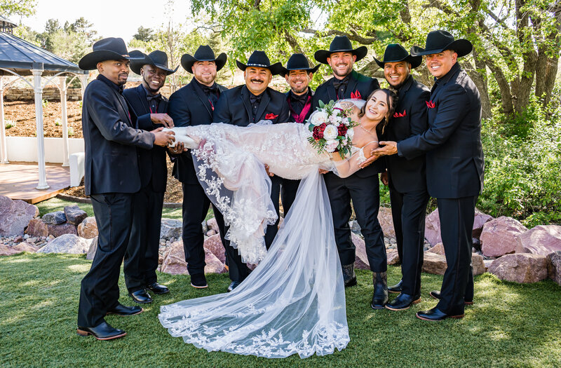 High-end Crested Butte elopement captured by luxury Colorado wedding and elopement photographer