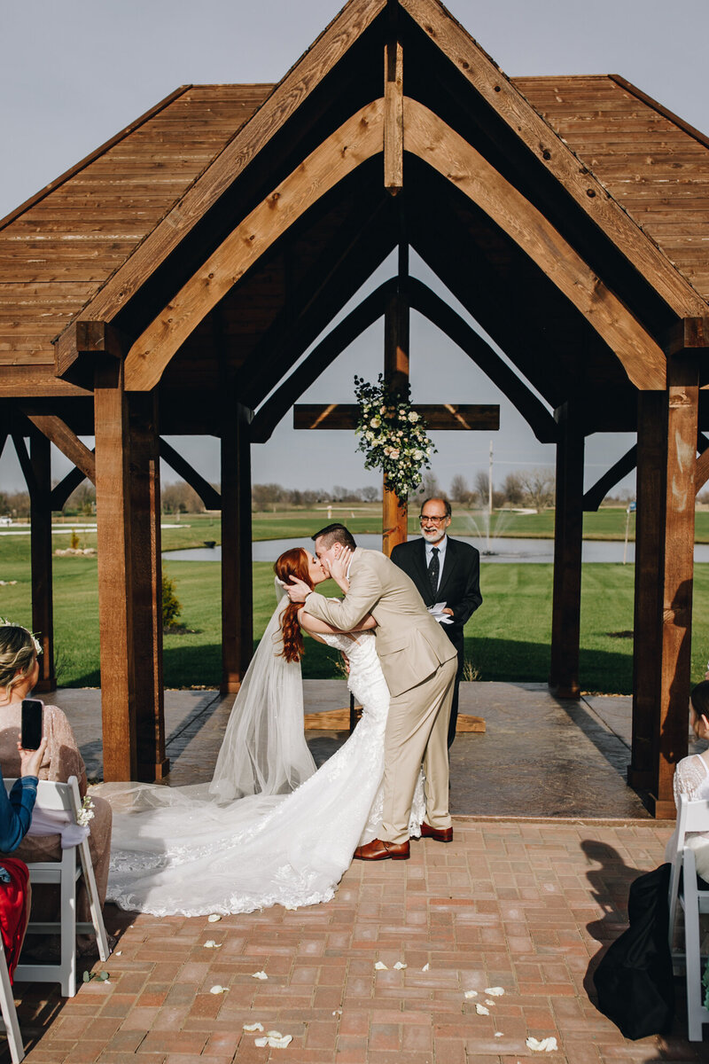 The English Barn | Kansas City Wedding & Event Venue