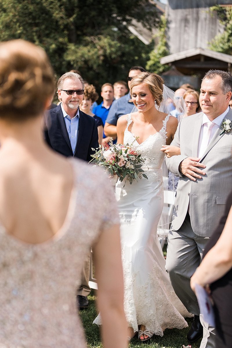 058_Tansy-Hill-Farms_Summer-Wedding-James-Stokes-Photography