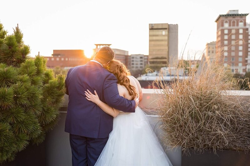 Downtown-Greenville-SC-Wedding-at-Avenue_2174