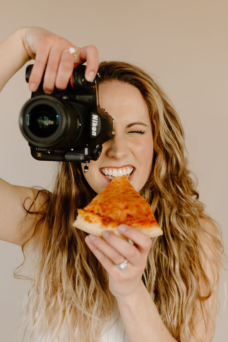 photographer who loves pizza