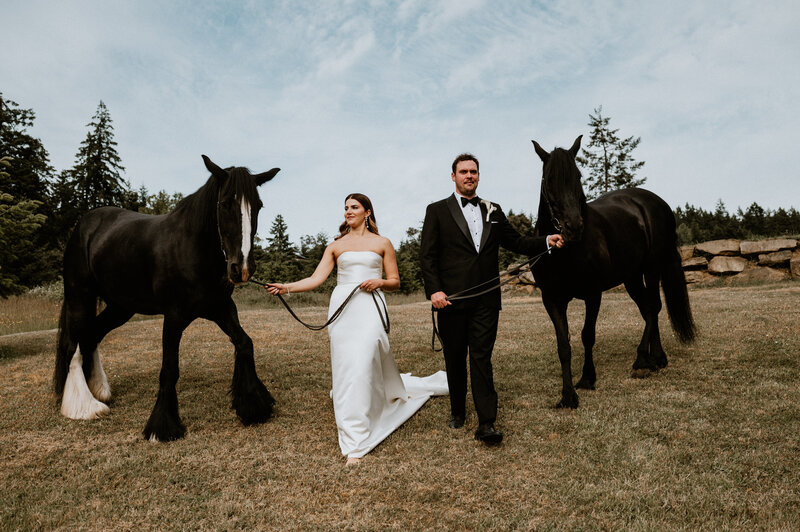 Bodega Ridge Wedding photography on Galiano Island