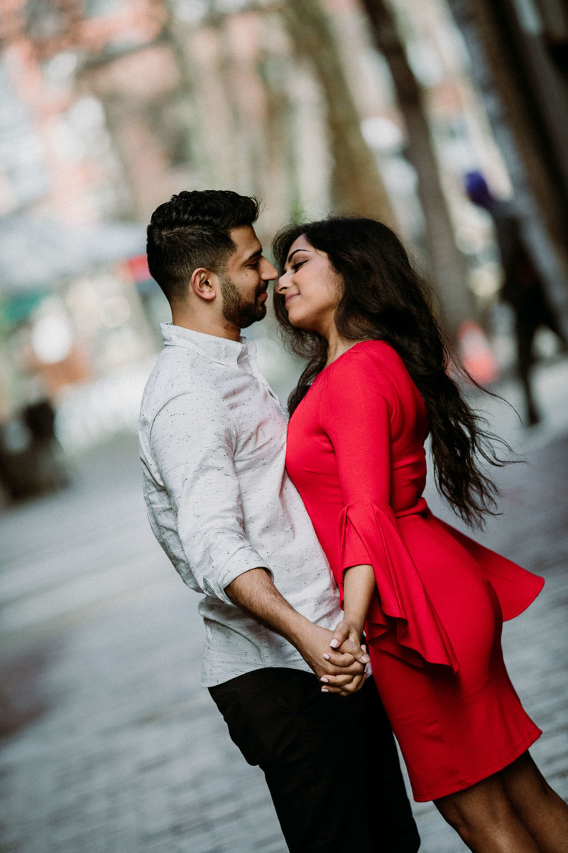 Ruby+Ash_Pioneer_Square_Engagement_Seattle_engagement_photographer_APW_78