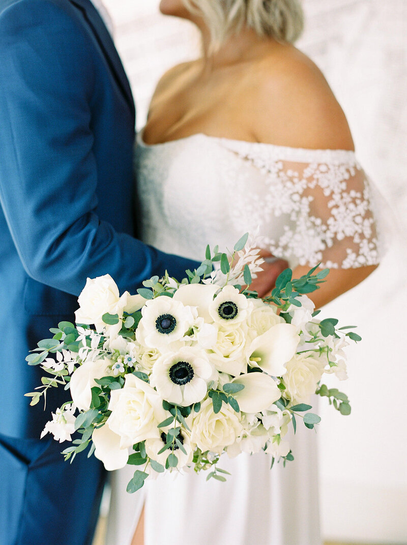 calgary-wedding-planner-blue-white-wedding