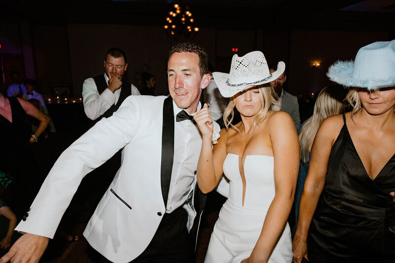 Wedding Photographers Fargo ND