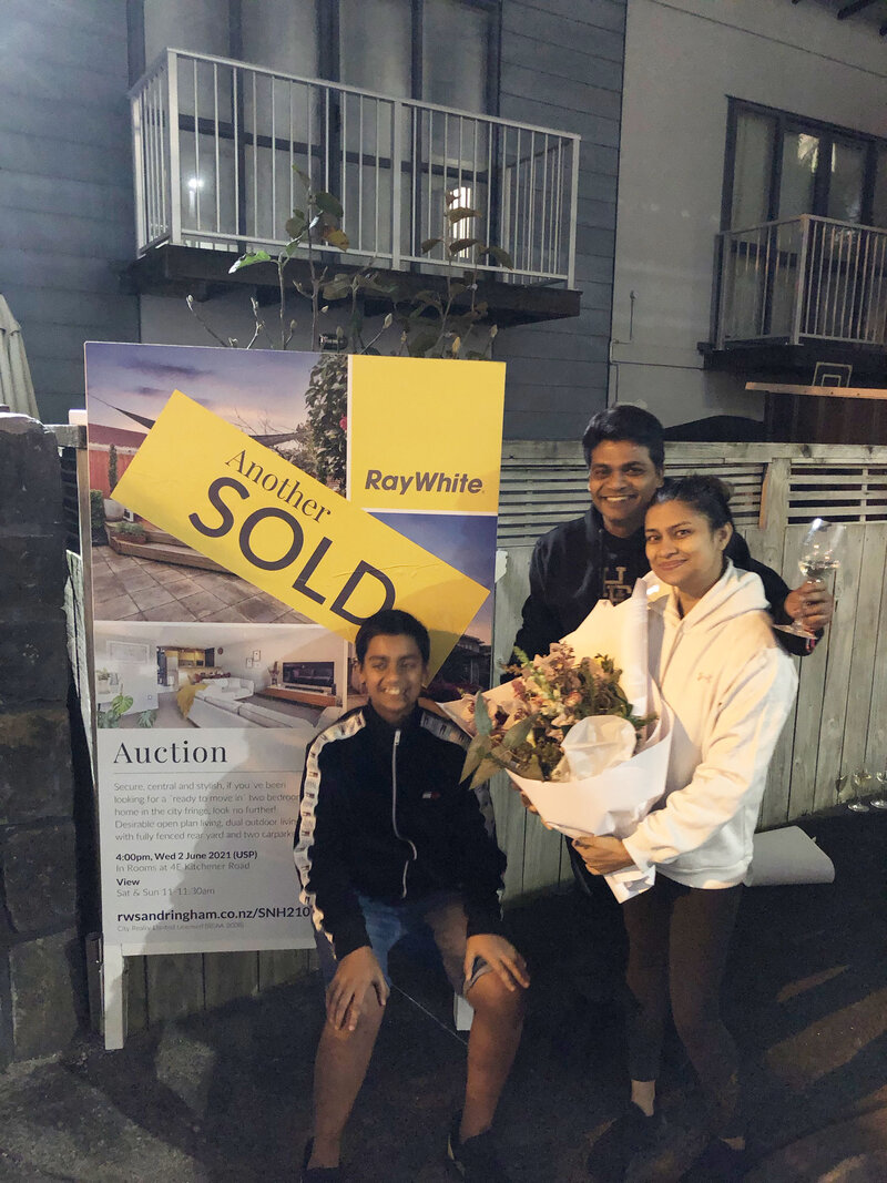 Lauren Indrisie Real Estate Agent Sandringham Auckland Harcourts