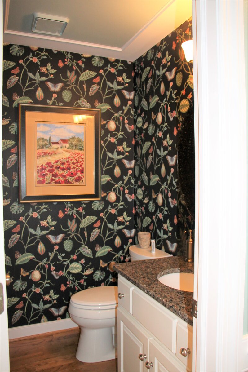 24 Bedeckers Interiors - Kristine Gregory - Foxhall powderroom AFTER