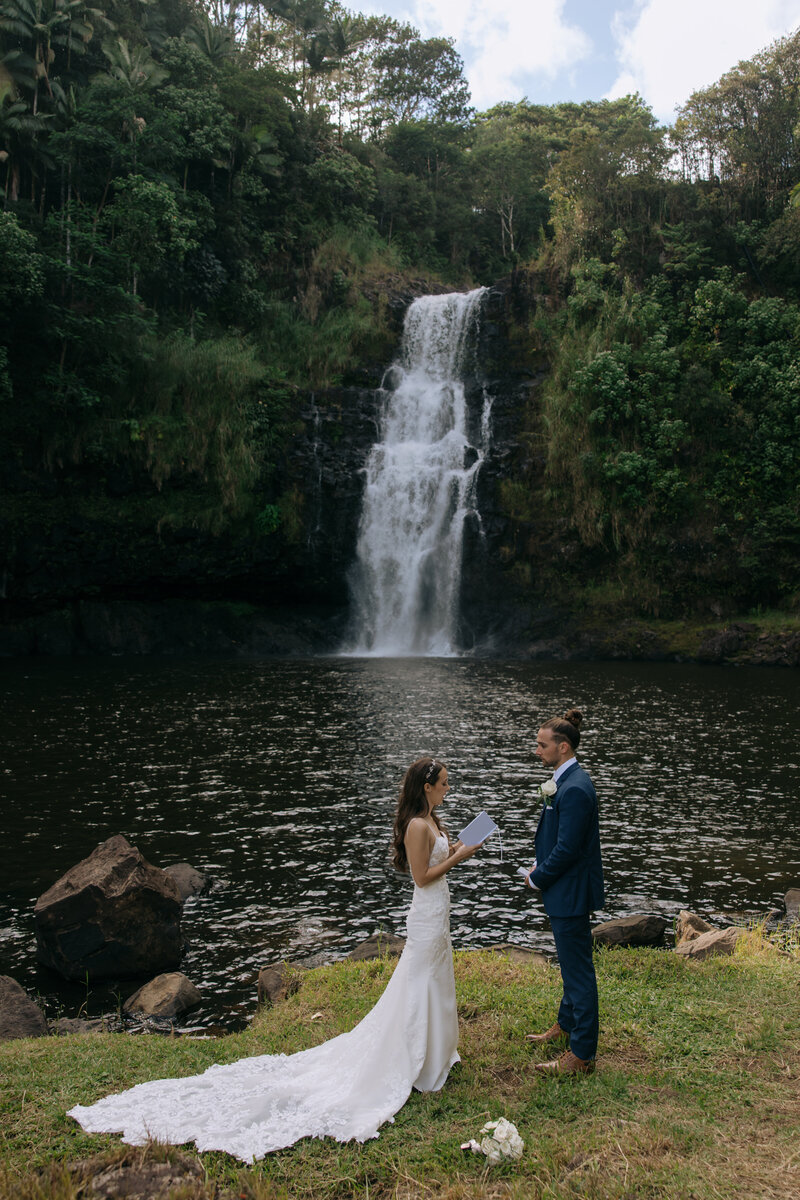 big island waterfall elopement-2