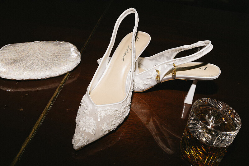 elegant wedding photos in west Michigan