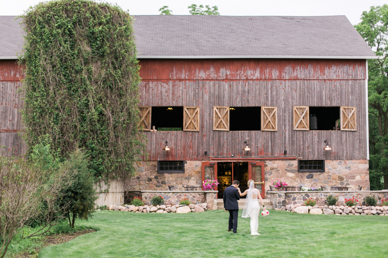 jamie-beau-farm-at-dover-barn-preview-13
