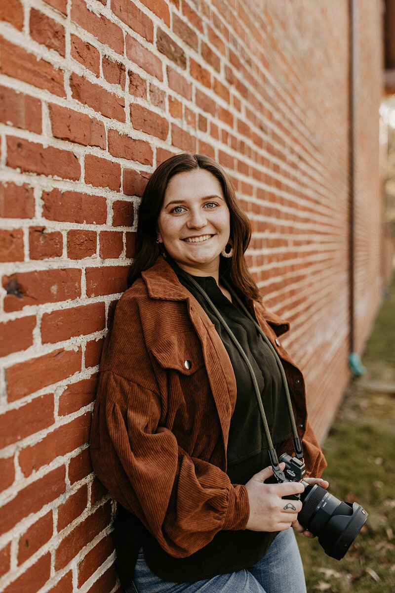 Kayla_Lavallee_Headshots_3.22.22-30