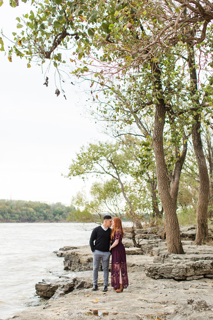Engagement-Session-Falls-Of-Ohio-River-Photo-by-Uniquely-His-Photography012