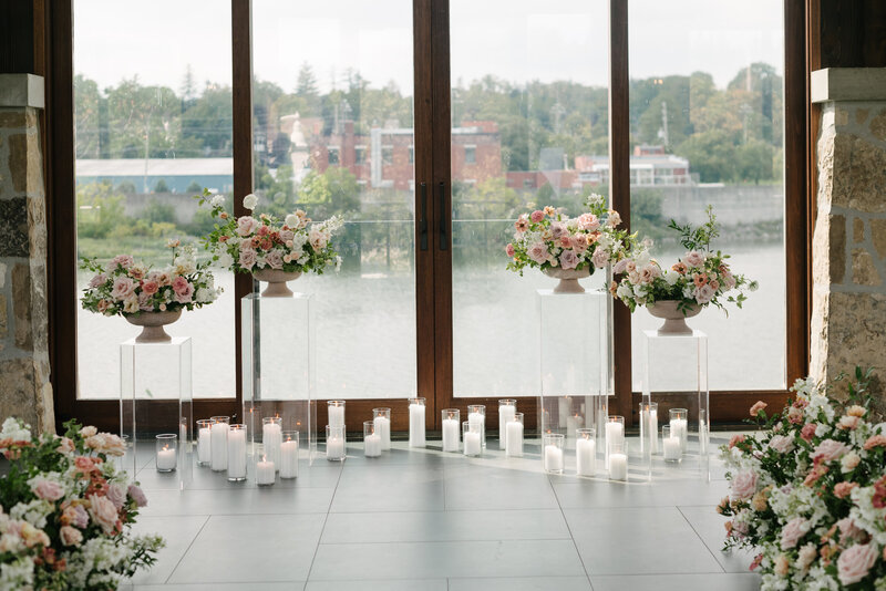 Cambridge-Mill-Wedding-Mango-Studios-Kendon Design Co.-GTA Niagara Wedding Florist-D-0366