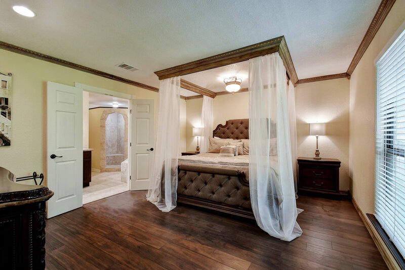 Bridal Suite bed
