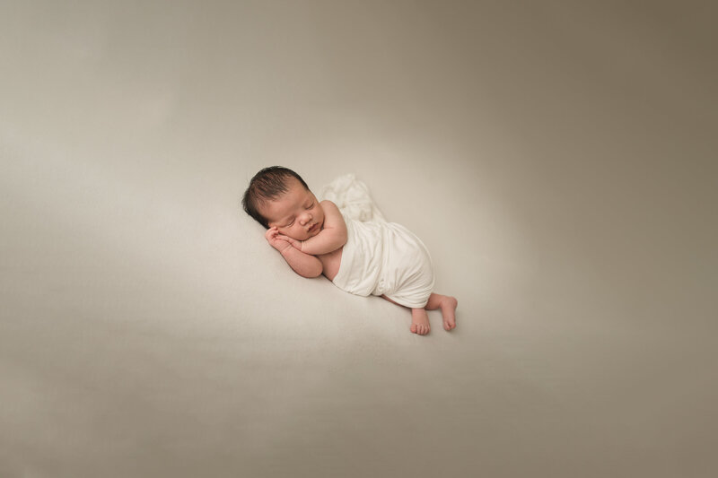 cincinnati ohio newborn baby photographer-9