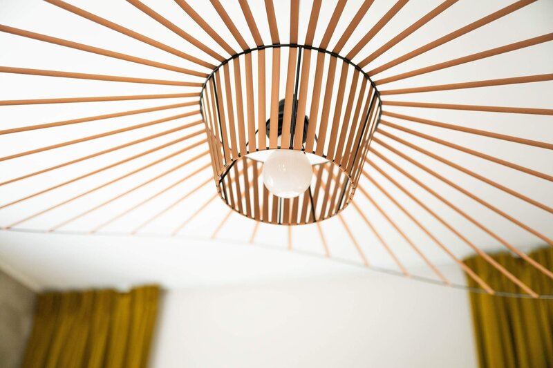 Lamp in woonkamer geselecteerd door Styling by Annemarie tijdens personal woonshoppen