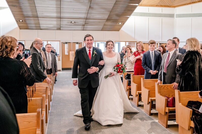 dreamy-christmas-wedding-in-herndon-virginia-00002