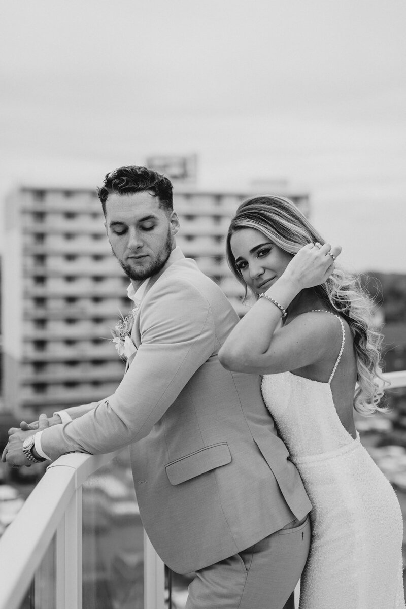 Hannah_Andrew_Wedding_Blog_6.12.21-00136