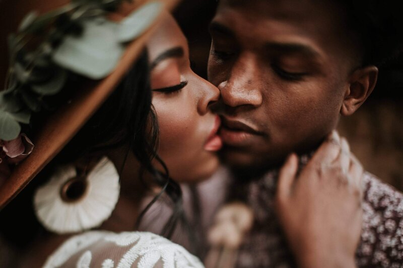 pexels-avonne-stalling-3916020