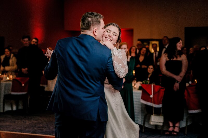 dreamy-christmas-wedding-in-herndon-virginia-00013