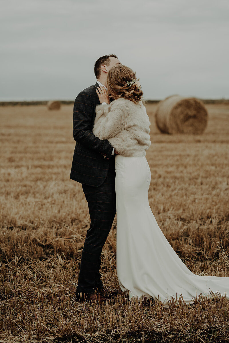 Danielle-Leslie-Photography-2020-The-cow-shed-crail-wedding-0642