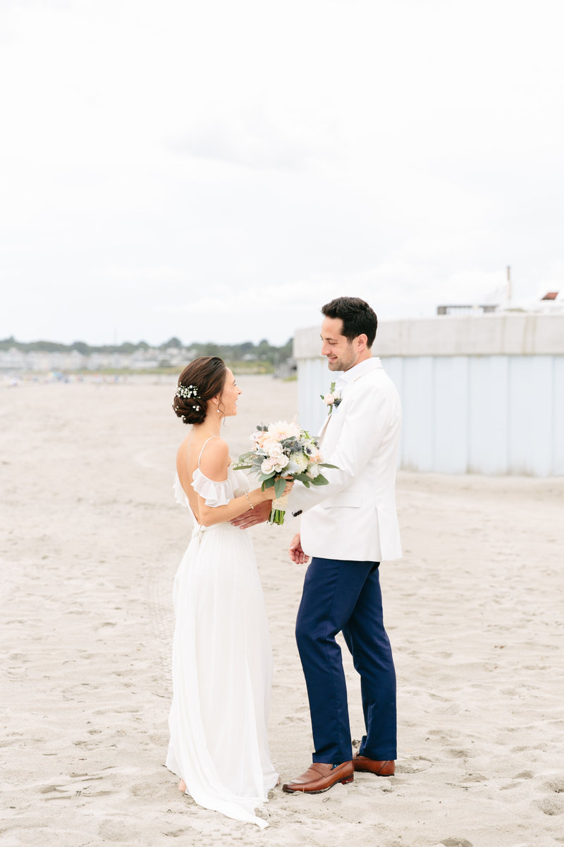 2019-aug23-dunes-club-newport-wedding-photography-rhodeisland-kimlynphotography0301