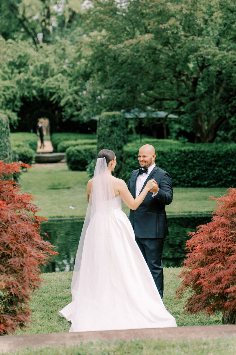 Sydney&Hayes_CharlottesvilleWedding_SneakPeek-38