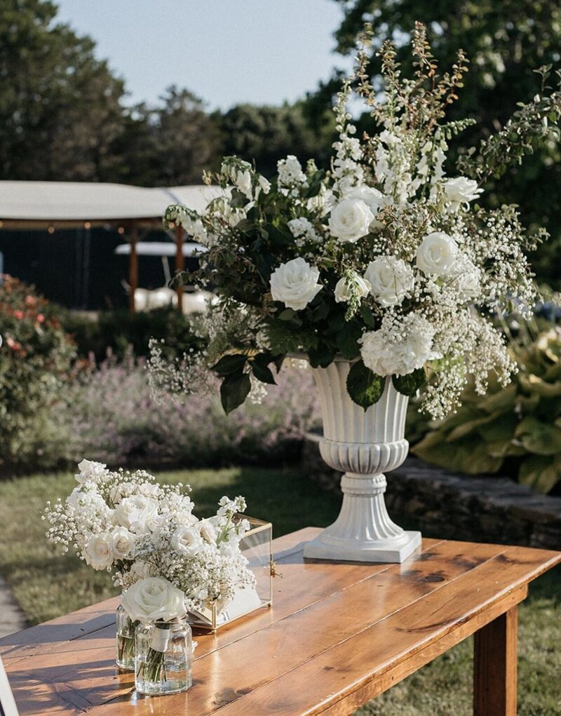 big-white-wedding-florals