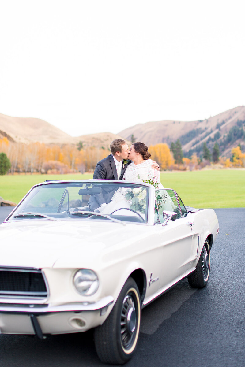 American Homestead Wedding by Spokane Wedding Photographer Taylor Rose Photography-83