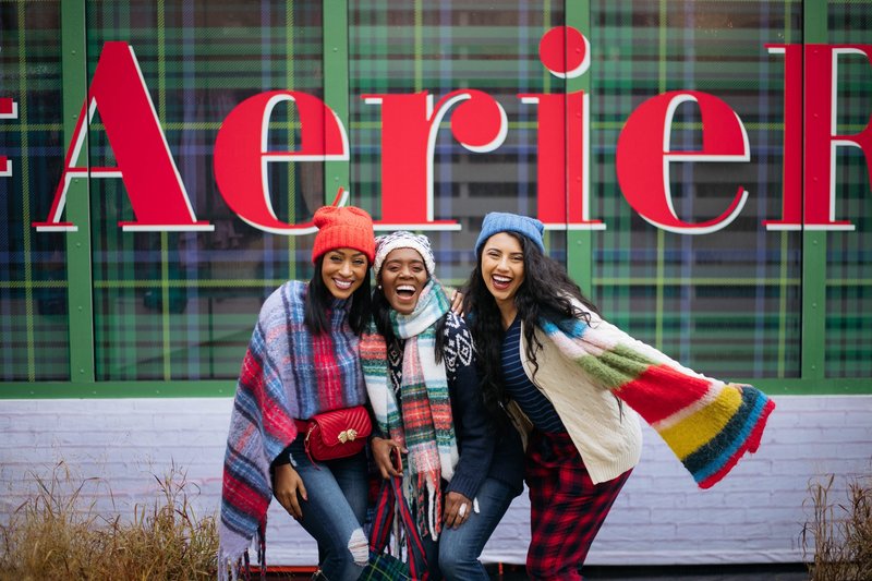Aerie group pic