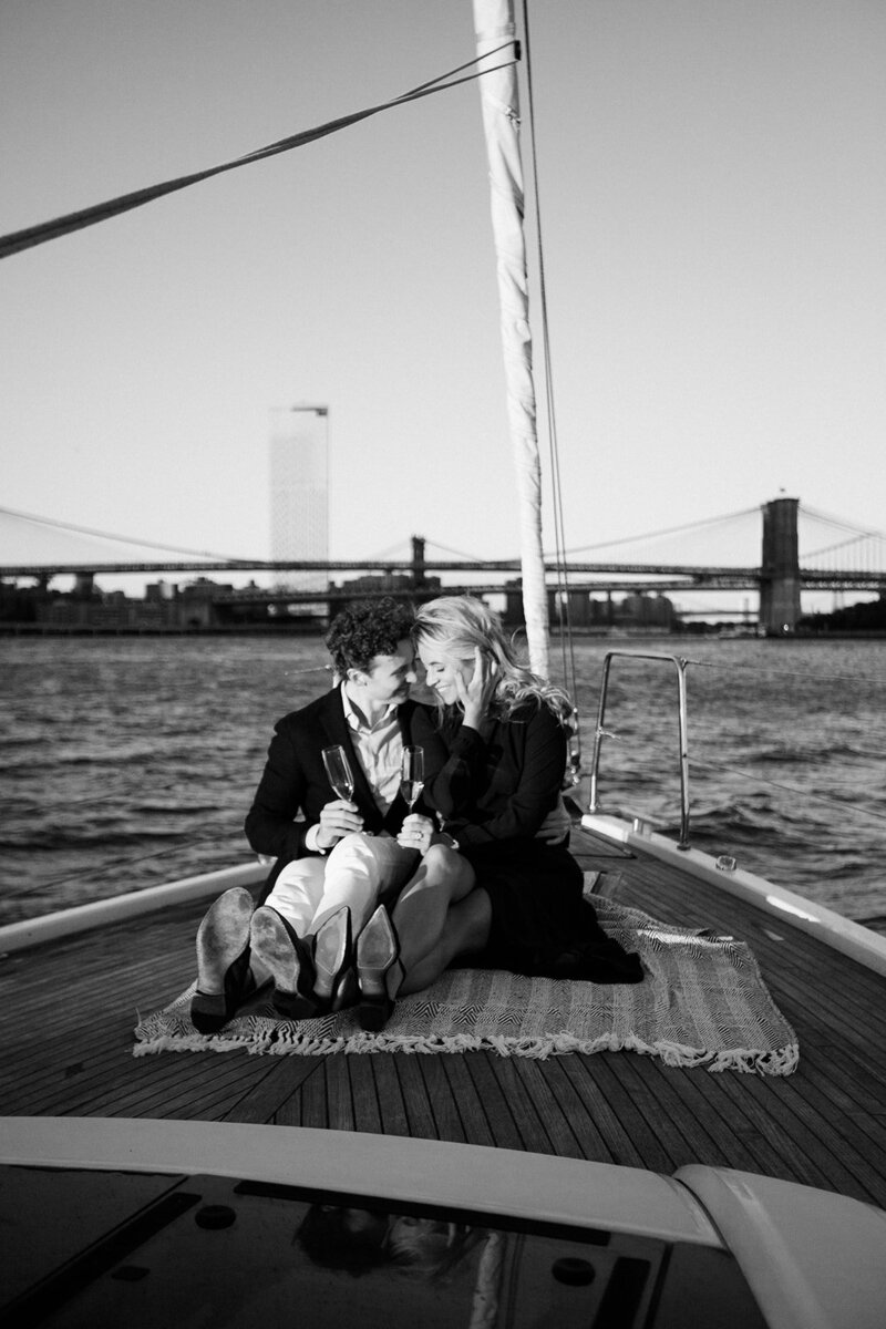 sailboat-nyc-proposal-photographer1