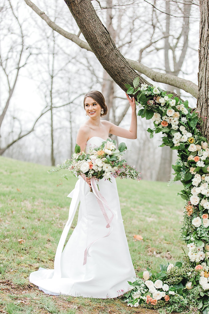 Wedding-Keeneland-Floral-Tree-Modern-Bride-Portrait-Kentucky-Photo-By-Uniquely-His-Photography085